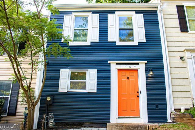 1962 Village Parkway SE, Smyrna, GA 30080