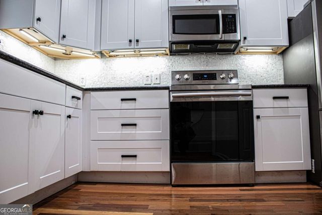 1962 Village Parkway SE, Smyrna, GA 30080