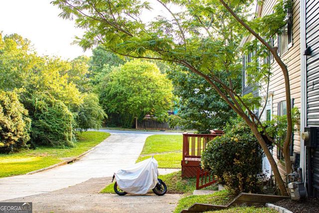 1962 Village Parkway SE, Smyrna, GA 30080