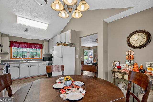 96 Old Chipley Road, Pine Mountain, GA 31822