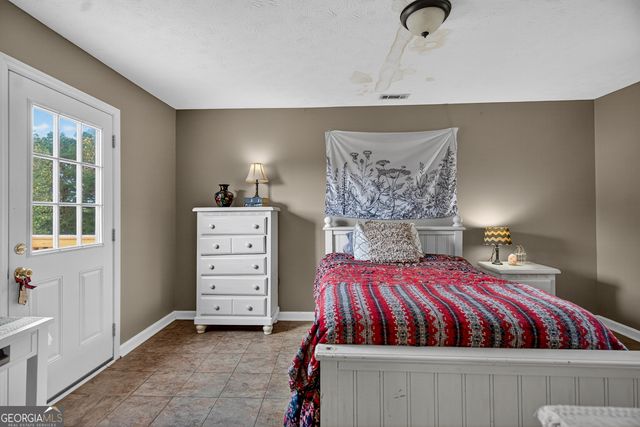 96 Old Chipley Road, Pine Mountain, GA 31822