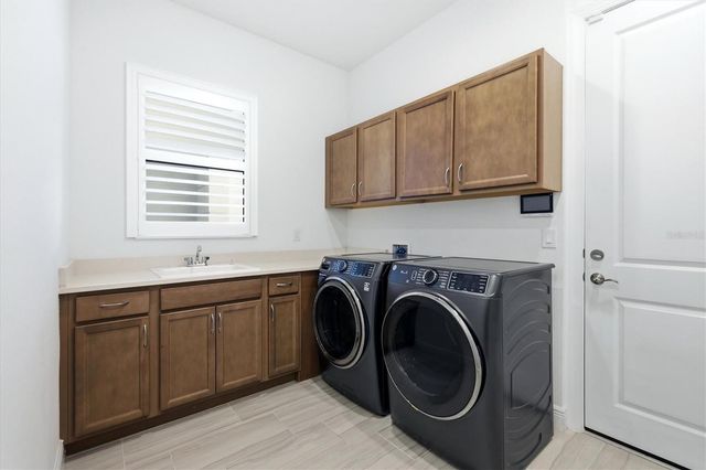 4950 KIVA CIRCLE, Bradenton, FL 34211