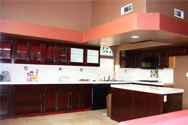 5642 Lighthouse, Palmdale, CA 93552