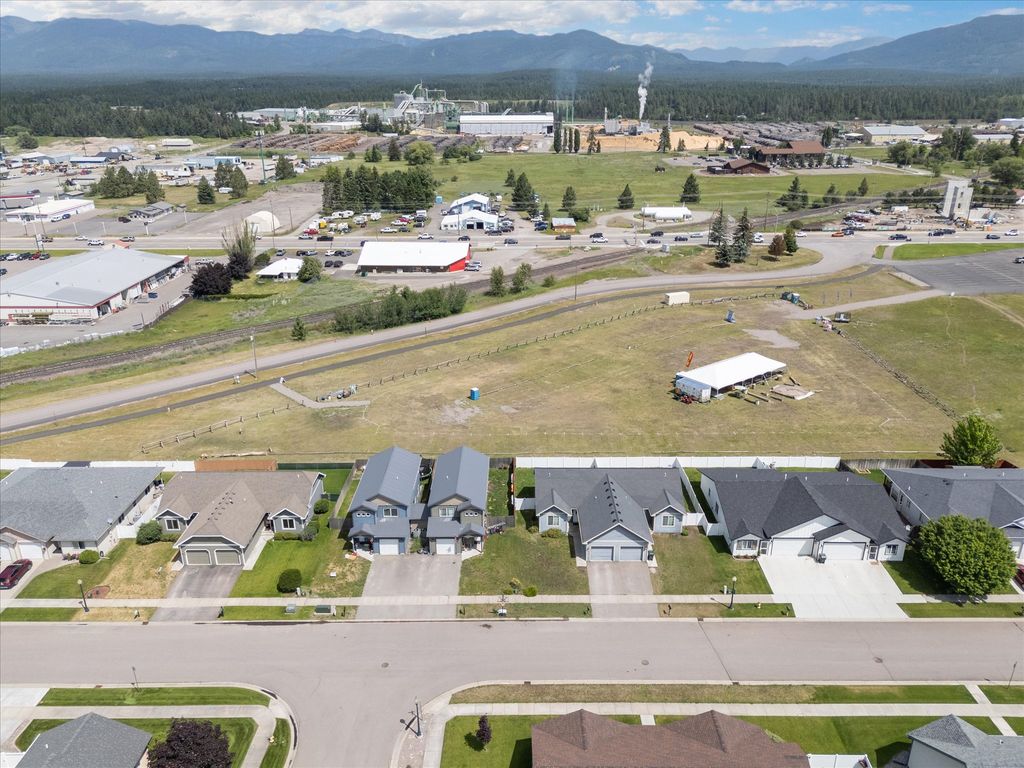 165 Veteran Drive, Columbia Falls, MT 59912 photo 11