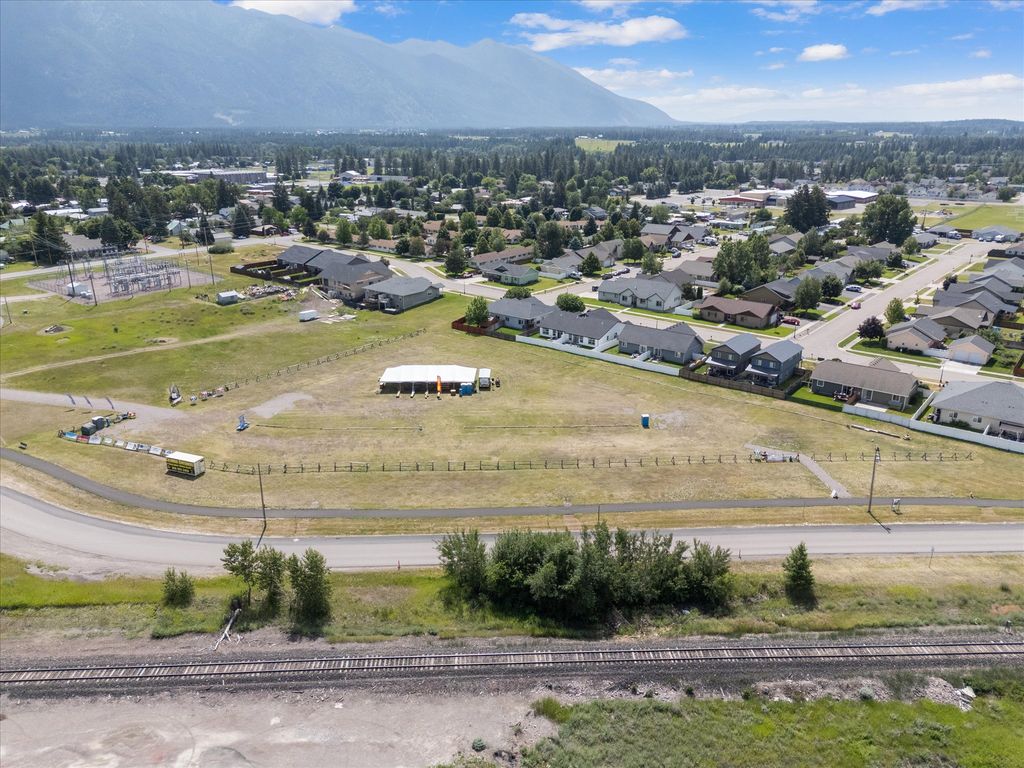 165 Veteran Drive, Columbia Falls, MT 59912 photo 9