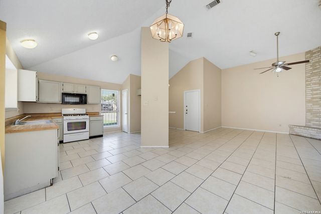 4326 KATRINA LN, San Antonio, TX 78222
