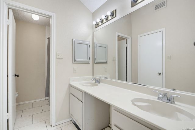 4326 KATRINA LN, San Antonio, TX 78222
