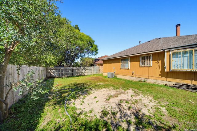 4326 KATRINA LN, San Antonio, TX 78222