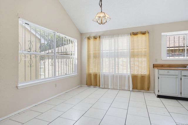 4326 KATRINA LN, San Antonio, TX 78222