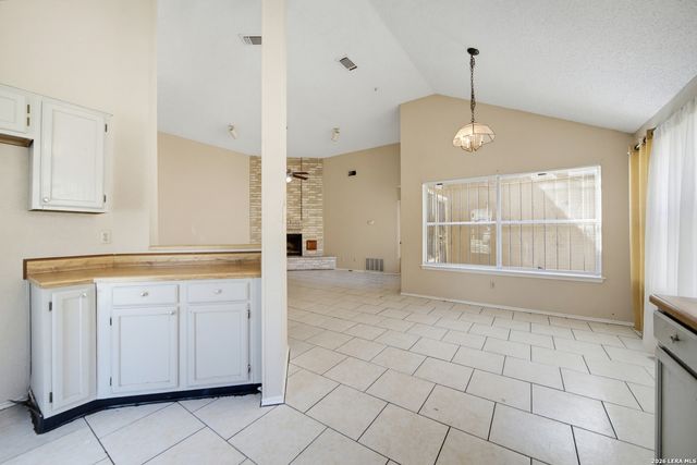 4326 KATRINA LN, San Antonio, TX 78222