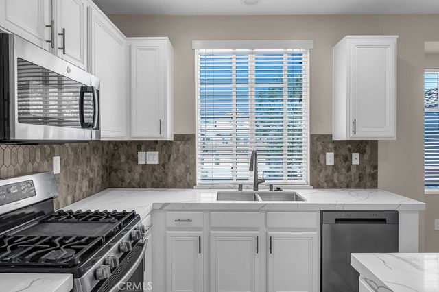 210 Timberwood, Irvine, CA 92620