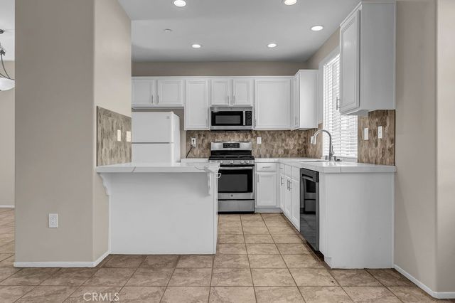 210 Timberwood, Irvine, CA 92620