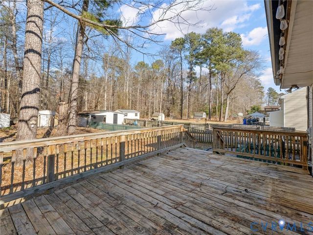 2318 Edenbrook Dr, Henrico, VA 23228