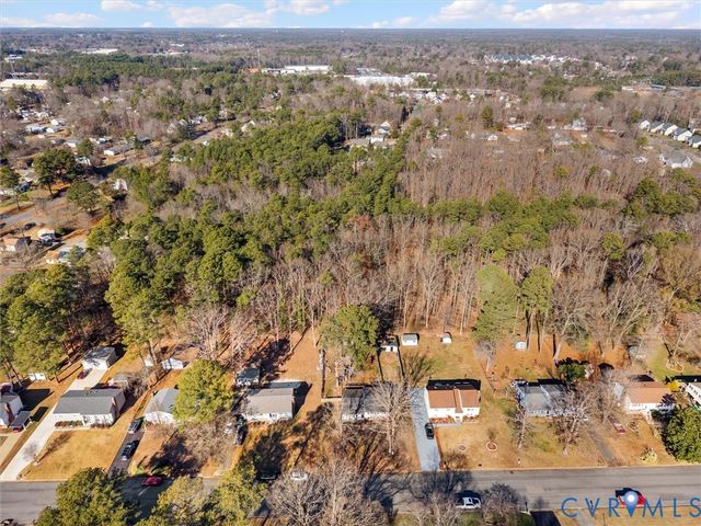 2318 Edenbrook Dr, Henrico, VA 23228