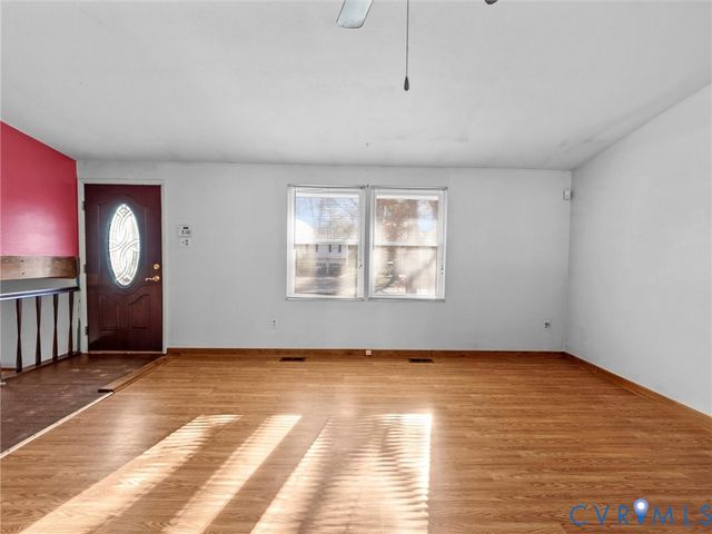 2318 Edenbrook Dr, Henrico, VA 23228