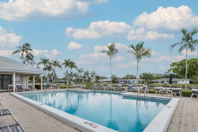 160 Cypress Club Drive Unit 612, Pompano Beach, FL 33060