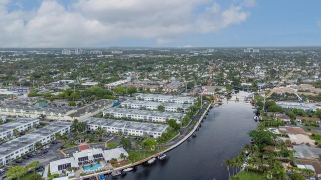160 Cypress Club Drive Unit 612, Pompano Beach, FL 33060