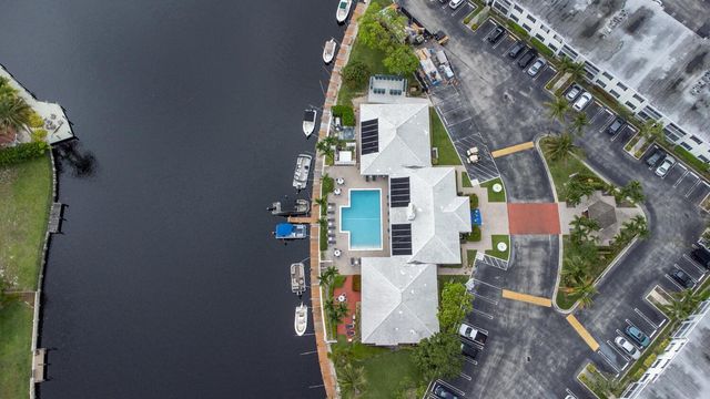 160 Cypress Club Drive Unit 612, Pompano Beach, FL 33060