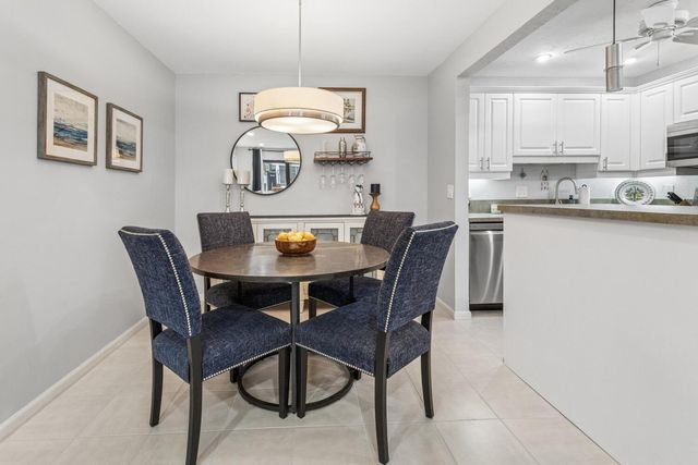 160 Cypress Club Drive Unit 612, Pompano Beach, FL 33060