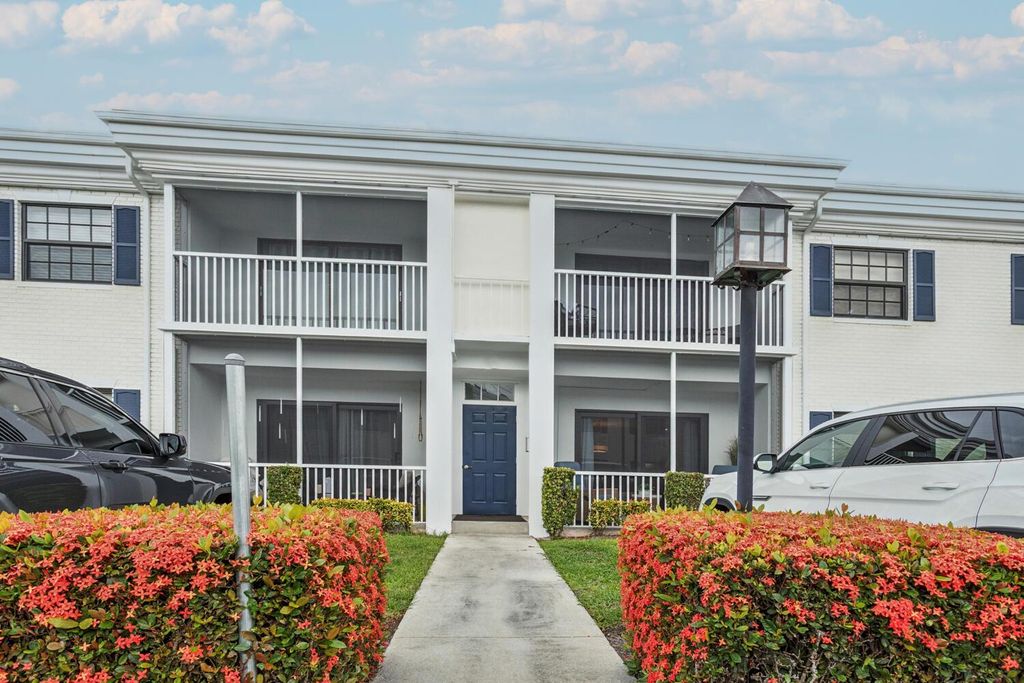 160 Cypress Club Drive Unit 612, Pompano Beach, FL 33060