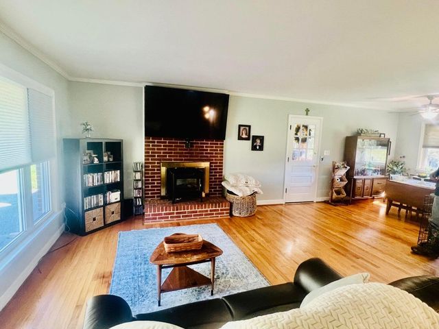 10321 Old Shilling RD, Bent Mountain, VA 24059