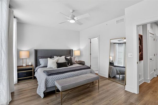 1291 Longreen NW Terrace 7, Atlanta, GA 30318