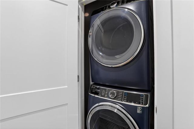 1291 Longreen NW Terrace 7, Atlanta, GA 30318