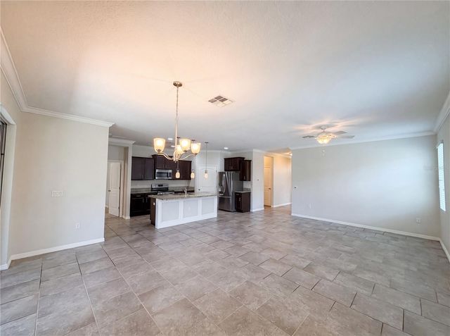 5811 MARSH LANDING DRIVE, Winter Haven, FL 33881