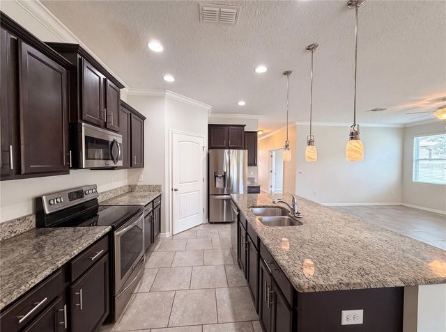 5811 MARSH LANDING DRIVE, Winter Haven, FL 33881