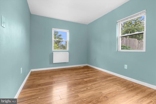 1933 CLEARVIEW AVE, Jeffersonville, PA 19403