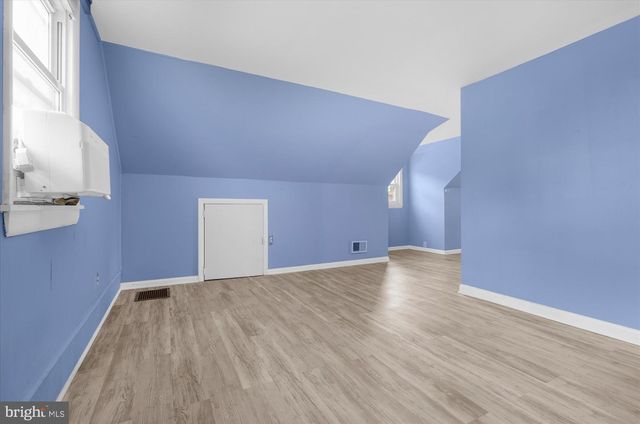 1933 CLEARVIEW AVE, Jeffersonville, PA 19403