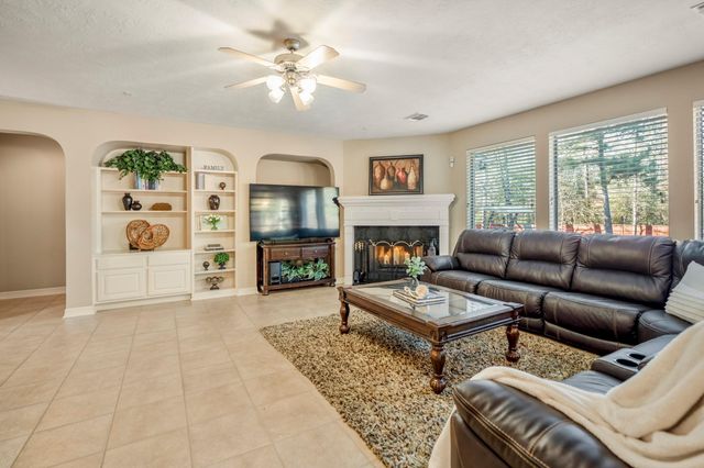 9003 Argonne Stone Lane, Conroe, TX 77302