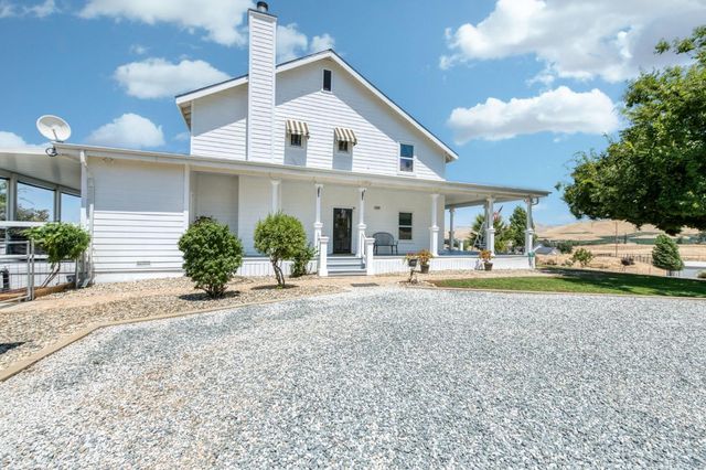 1969 Pederson Avenue, Sanger, CA 93657