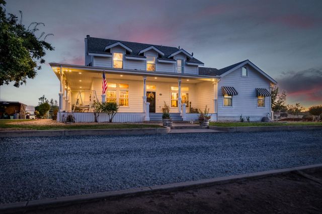 1969 Pederson Avenue, Sanger, CA 93657