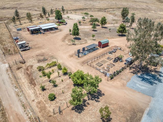 1969 Pederson Avenue, Sanger, CA 93657