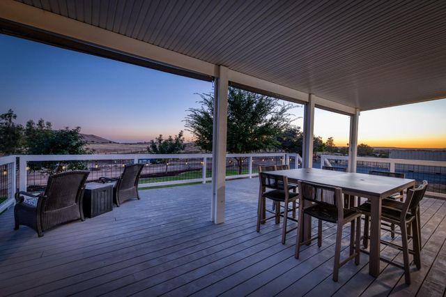 1969 Pederson Avenue, Sanger, CA 93657