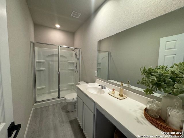 10419 Buescher Ln, San Antonio, TX 78223