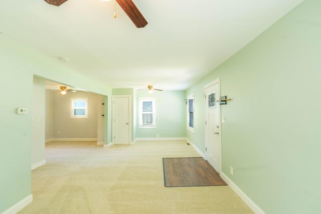 2709 E 36th Avenue, Lake Station, IN 46405