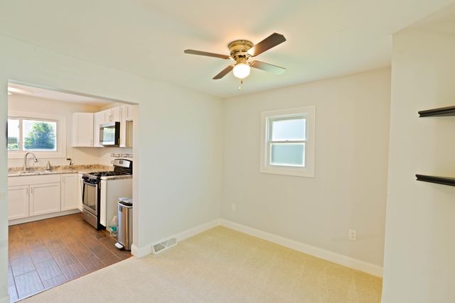 2709 E 36th Avenue, Lake Station, IN 46405