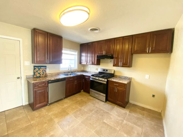 11519 Gatewood Drive, Dallas, TX 75218