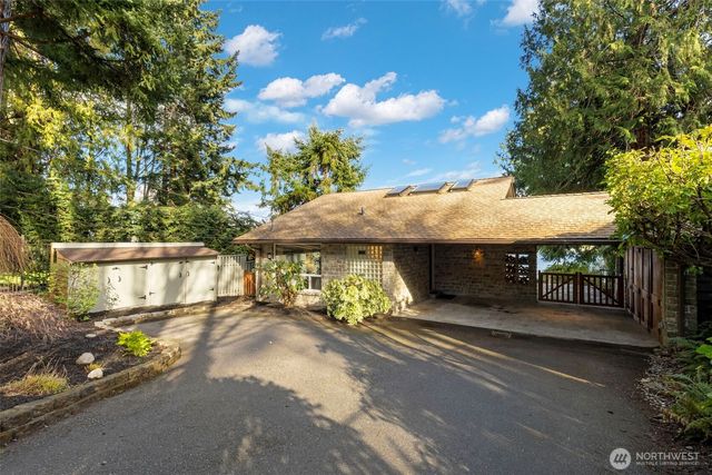 17160 Angeline Avenue South NE, Suquamish, WA 98392