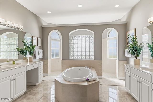 2313 SE 19th PL, Cape Coral, FL 33990