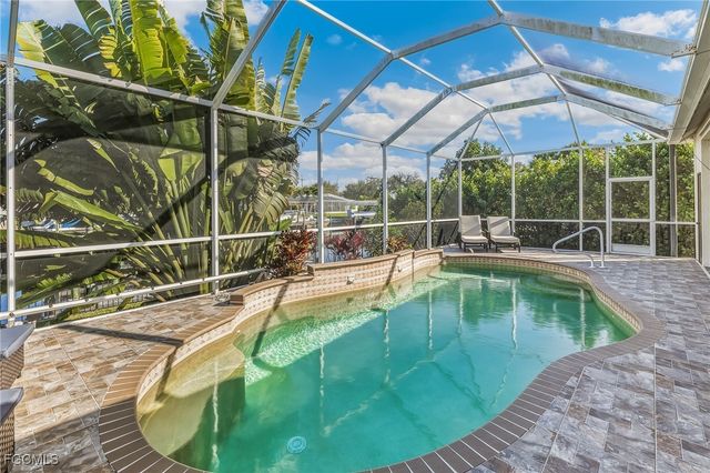 2313 SE 19th PL, Cape Coral, FL 33990