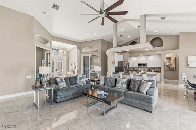 2313 SE 19th PL, Cape Coral, FL 33990