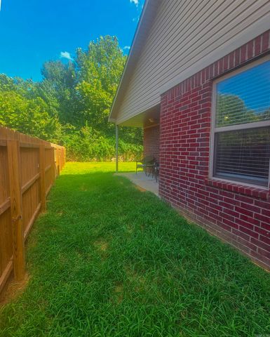 6425 White Oak Way, North Little Rock, AR 72117