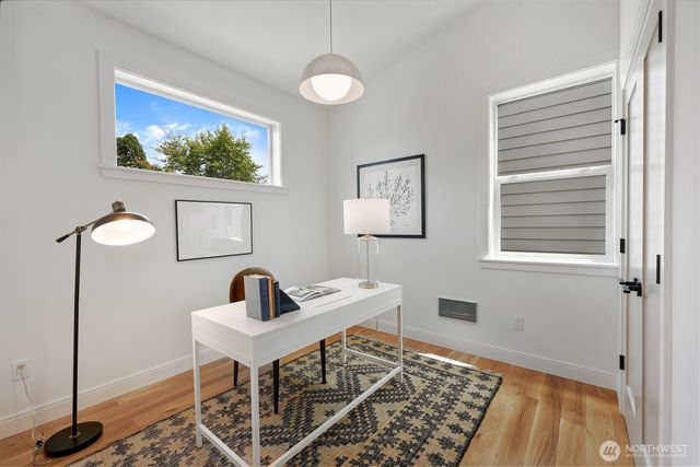 8738 13th Avenue NW, Seattle, WA 98117