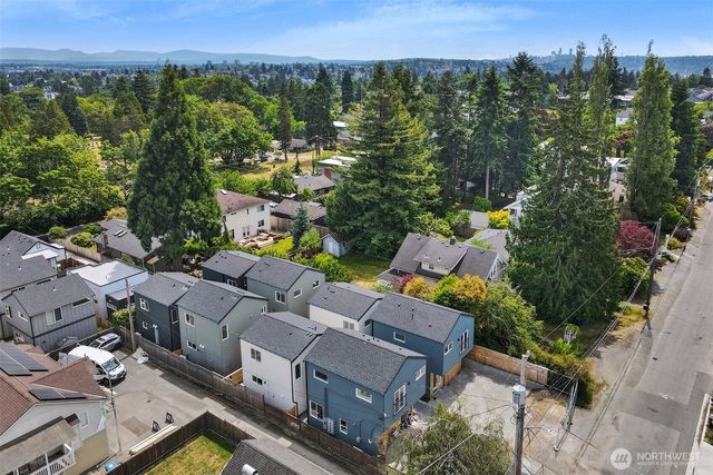 8738 13th Avenue NW, Seattle, WA 98117