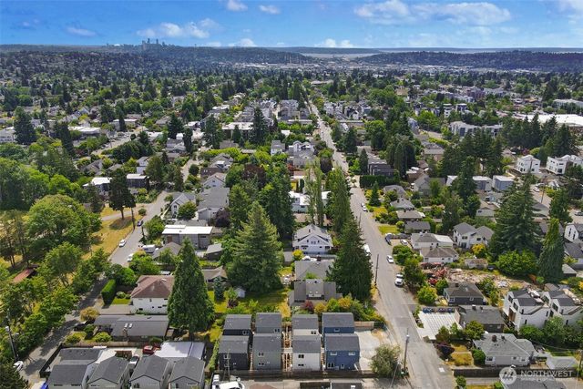 8738 13th Avenue NW, Seattle, WA 98117