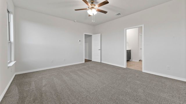 2028 Hearn Drive, Royse City, TX 75189