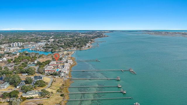 4801 S Shore Drive D4 The Bluffs, Morehead City, NC 28557